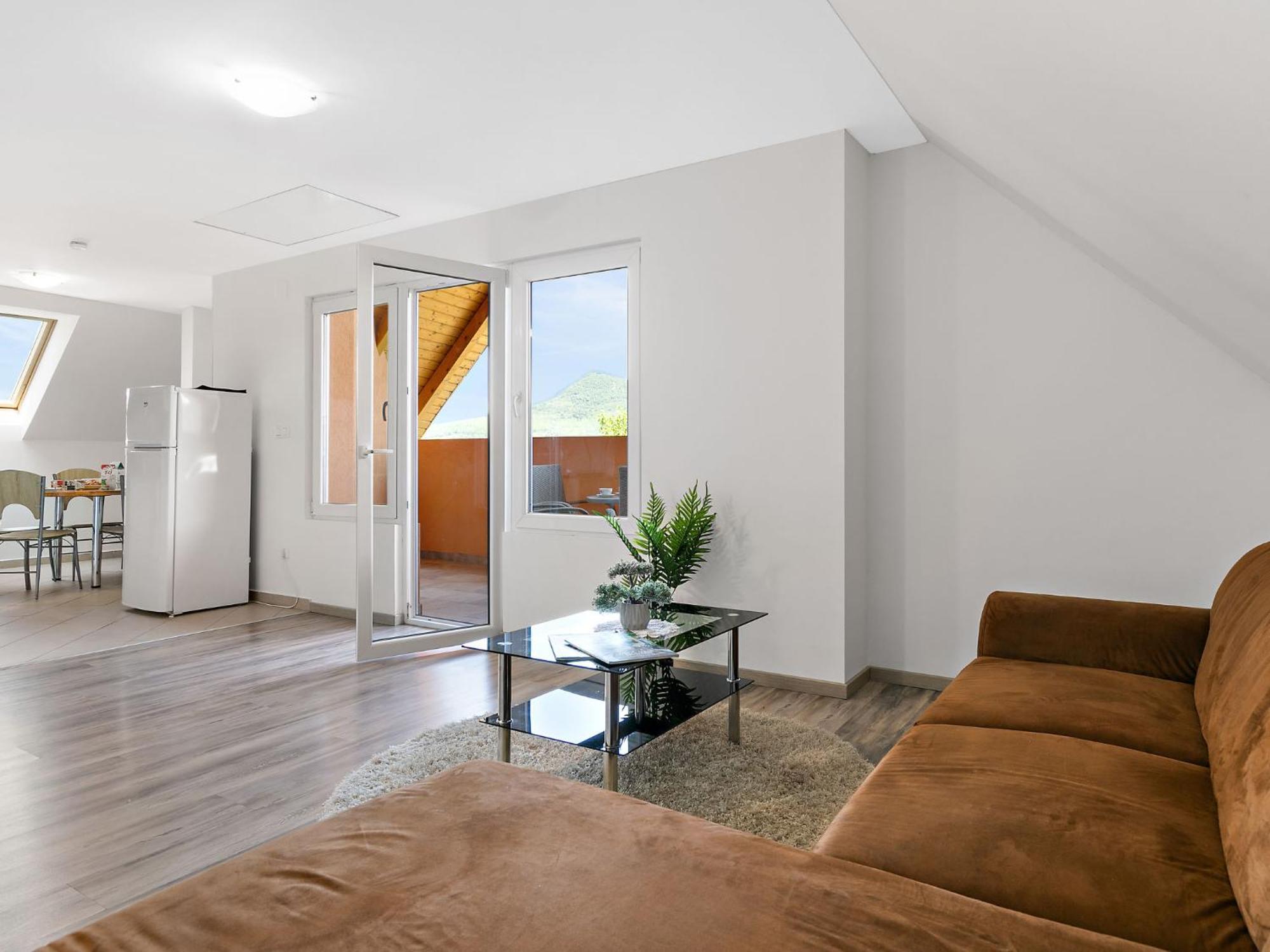 Apartment Beate - Bac121 By Interhome バダチョニトマイ エクステリア 写真